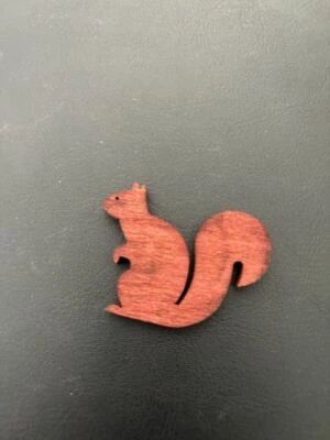 Ecureuil Bois 5cm Marron ( x 21 )
